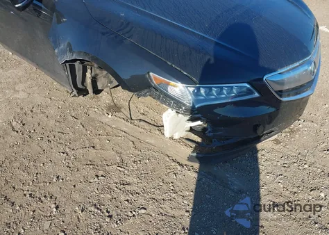 2017 Acura Tlx из США, поврежденный, VIN 19UUB1F31HA010417